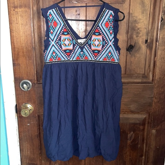 Embroidered THML Dress from The RED DRESS BOUTIQUE size M - Picture 1 of 5